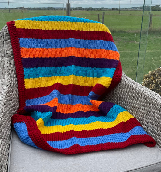 Knitted children’s blanket