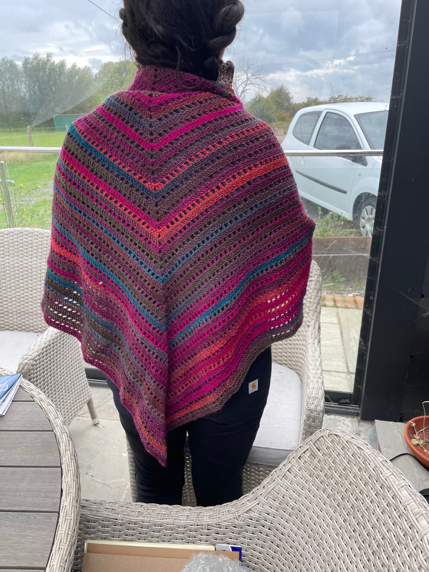 Large shawl